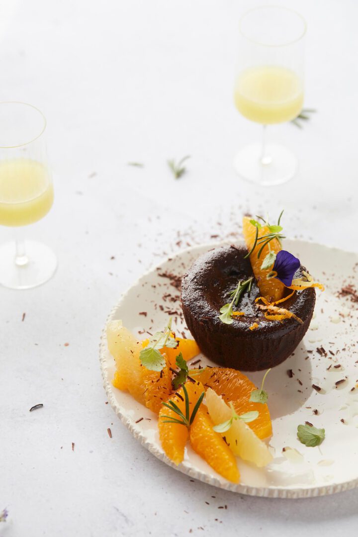 lava-cakes-and-cakes